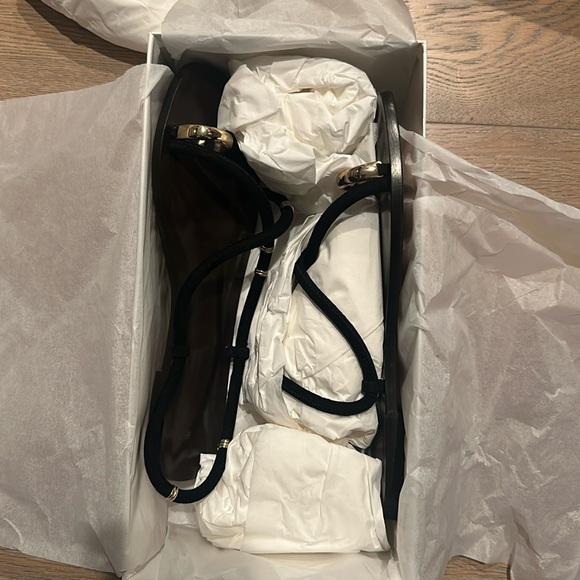 NWT Emme Parsons Laurie Bijoux in Black Suede size 39 in box with dust bag - Picture 5 of 8